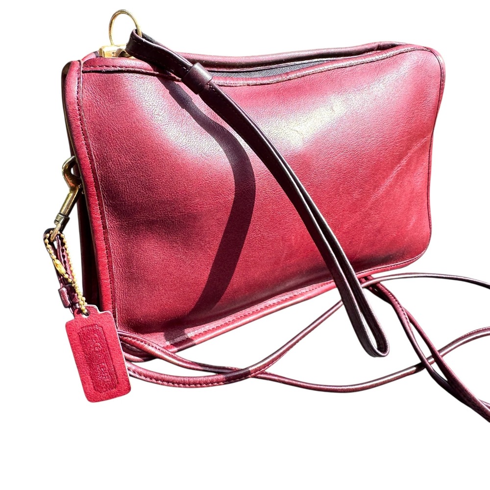 Coach Basic Bag Burgundy Leather Bag New York USA 1983-1987 Vintage Minimalist